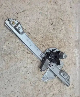 Citroen C3 Front door window regulator with motor 9813093880 20190525