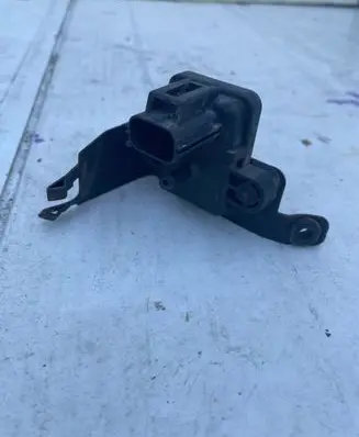 Ford Mondeo Mk III Air pressure sensor 2L1A9F479AA 4M519S428AA 6PP4170EAC