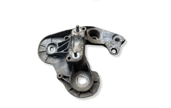 Audi A6 S6 C6 4F Engine mounting bracket 4F0199351E