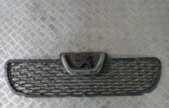 Peugeot Boxer Front grill 1306599070 ST4428