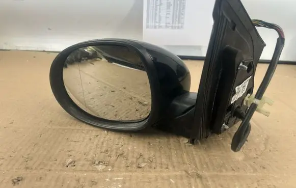 Honda Civic Front door electric wing mirror NH731P 76250 97331357