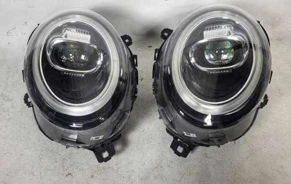 Mini One - Cooper F56 F55 Headlights/headlamps set 8738652 5A01157