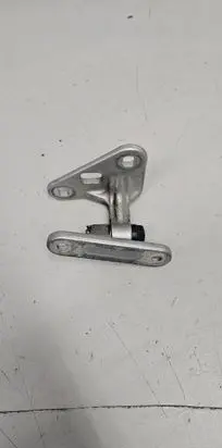 Mercedes-Benz E W211 Front door lower hinge 