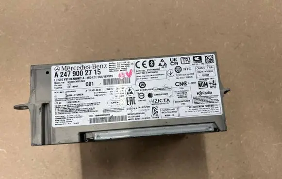 Mercedes-Benz GLA H247 Radio/CD/DVD/GPS head unit A2479002715