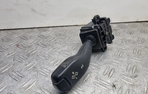 BMW X3 E83 Indicator stalk 363668M 36366 01104010