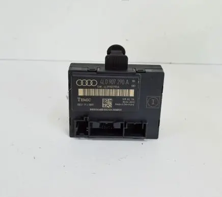 Audi Q7 4L Door control unit/module 4L0907290A