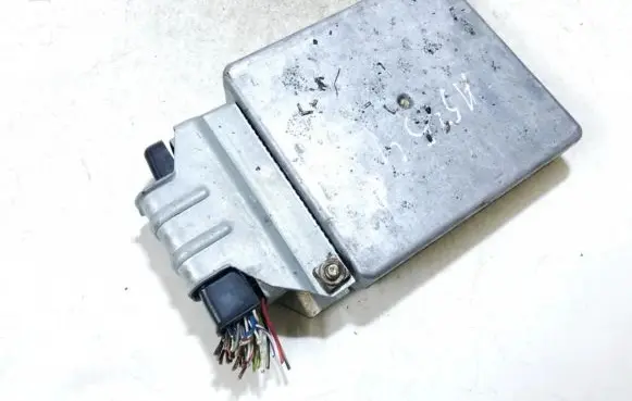 Ford Focus Engine control unit/module 98abcxe 98ab-cxe