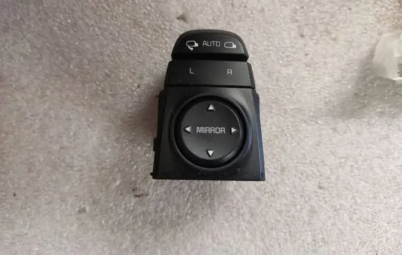 KIA Sportage Wing mirror switch 93530D9500