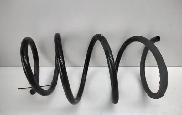 BMW X3 E83 Front coil spring