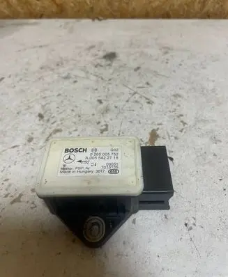 Mercedes-Benz C W203 ESP acceleration yaw rate sensor A0055422718 7013135