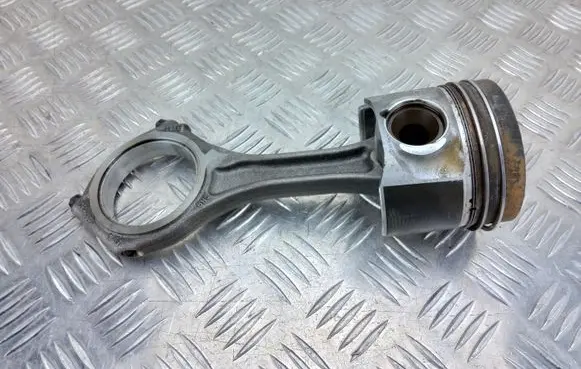 Audi A8 S8 D4 4H Piston with connecting rod 59AE BHS