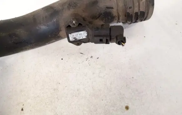 Volkswagen Touran I Air pressure sensor 038906051c 0281002401