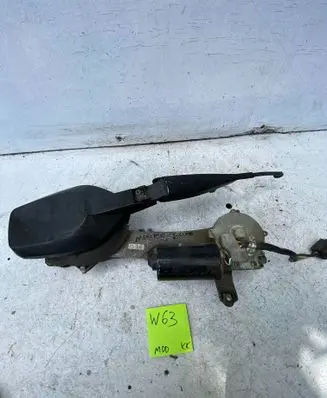 Mercedes-Benz C W203 Front wiper linkage and motor 2028200342