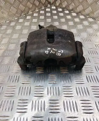 Volkswagen Touran I Front brake caliper