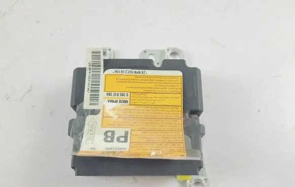 Nissan Pathfinder R52 Airbag control unit/module ZE9PB162210196 988209PB0A 0285012289