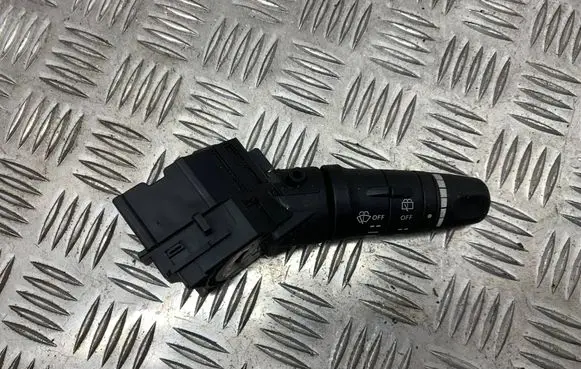 Nissan X-Trail T30 Wiper control stalk 252608H905