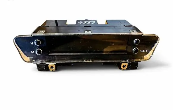 Mitsubishi Colt Screen/display/small screen MR587777