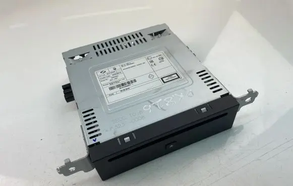Renault Megane III CD/DVD changer 281012006R