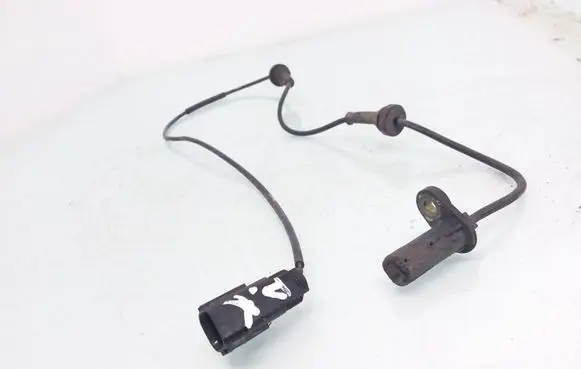 Volvo S60 ABS brake wheel speed sensor 9496961 10071160463
