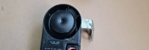 Audi A4 S4 B8 8K Alarm system siren 1K0951605C B05CH F005V00327