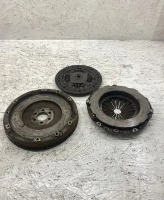 Citroen C4 Cactus Clutch set kit 9801354980