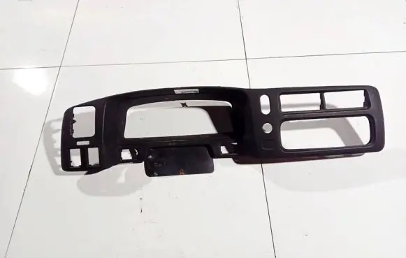 Mitsubishi Pajero Sport I Other interior part mr210712
