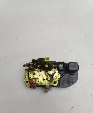 Chrysler Sebring (ST-22 - JR) Front door lock