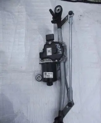Opel Adam Front wiper linkage and motor 367546129 1335434
