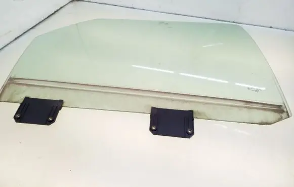 Ford Scorpio Rear door window glass AS2