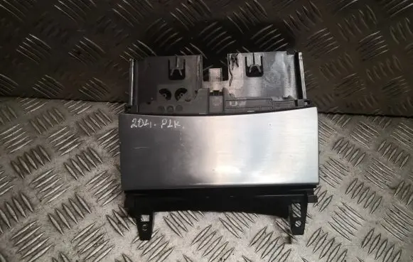 Mercedes-Benz C W204 Car ashtray 2046801350 A2046801350