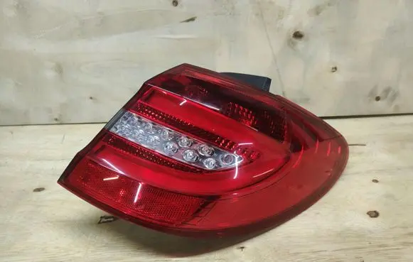 Mercedes-Benz B W246 W242 Rear/tail lights A2468200664