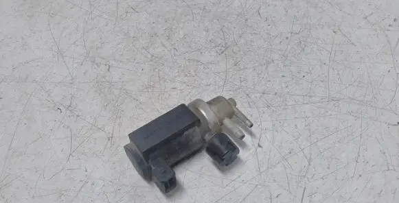 Nissan Primera Turbo solenoid valve 8200247248