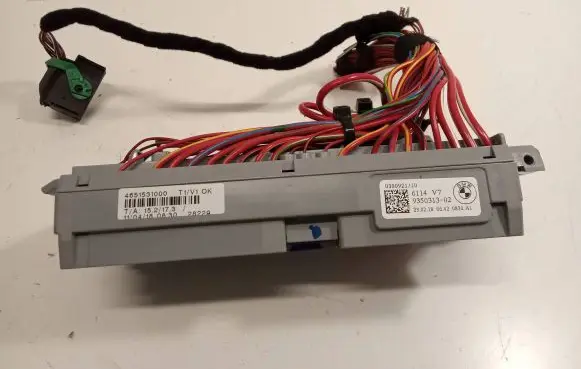 BMW 5 G30 G31 Fuse box set 9350313 71111T37 0300921