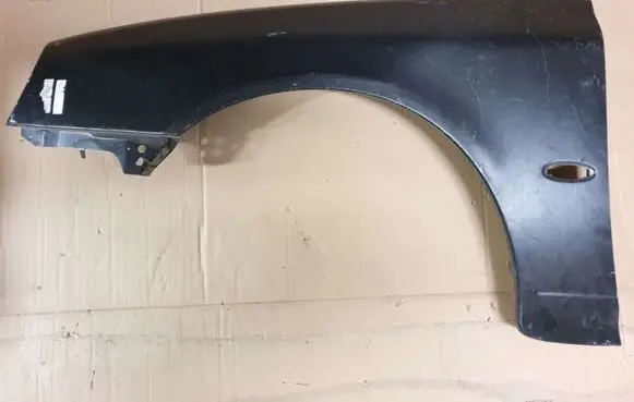Ford Scorpio Fender