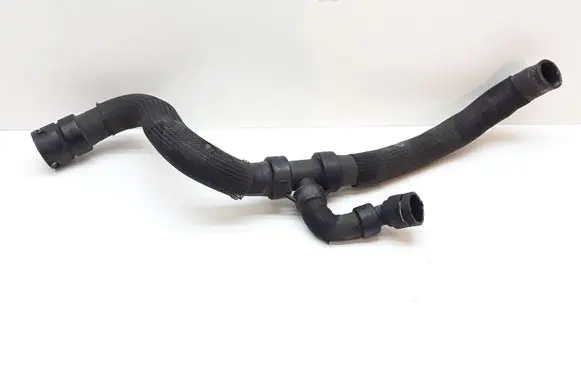 Volvo V60 Engine coolant pipe/hose