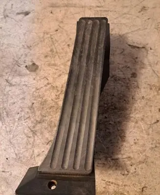 BMW 5 E60 E61 Accelerator throttle pedal 6766930