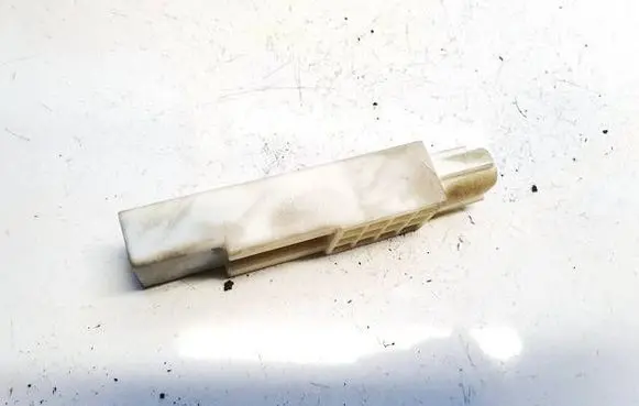 Mazda CX-30 Antenna control unit kd47676nxa