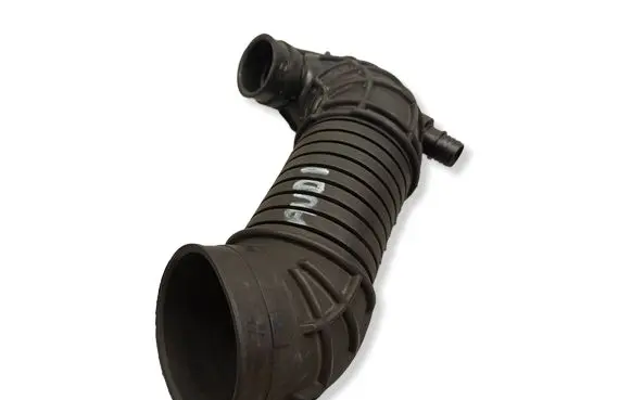 Audi A4 S4 B7 8E 8H Turbo air intake inlet pipe/hose 8E0129615J