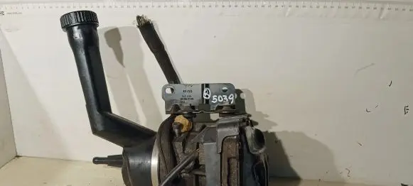 Citroen C4 I Picasso Power steering pump A0016189 9685418780
