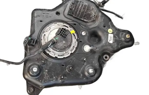 Audi A7 S7 4G AdBlue liquid reservoir 4038401AA 4G0131877 0116307E