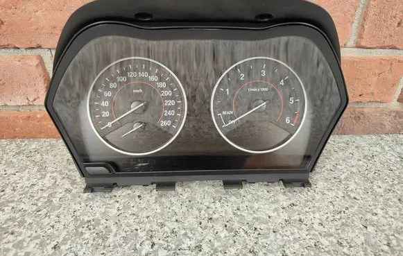 BMW 1 F20 F21 Speedometer (instrument cluster) 9295824