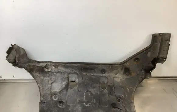 KIA EV6 Engine splash shield/under tray 
