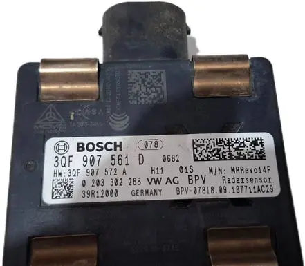 Volkswagen Golf VII Distronic sensor radar 3QF907561D 0203302268 3QF907572A