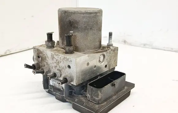 Peugeot 5008 ABS Pump 0265951738