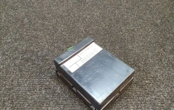 Ford Mondeo MK I Other control units/modules 98AG19A366AB
