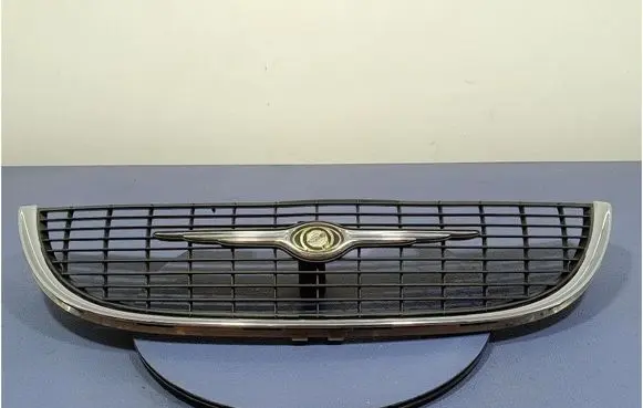 Chrysler Grand Voyager IV Front grill 4857300AA