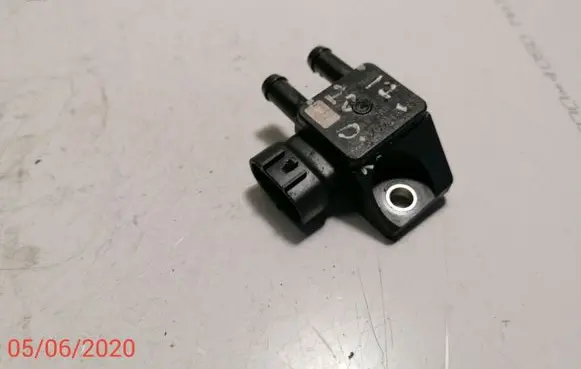 Hyundai ix35 Exhaust gas pressure sensor 392102A800
