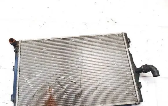 Volkswagen PASSAT B6 Coolant radiator 2013W26 65281A