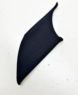 Mercedes-Benz CLS C218 X218 (D)pillar trim (top) A2186903525
