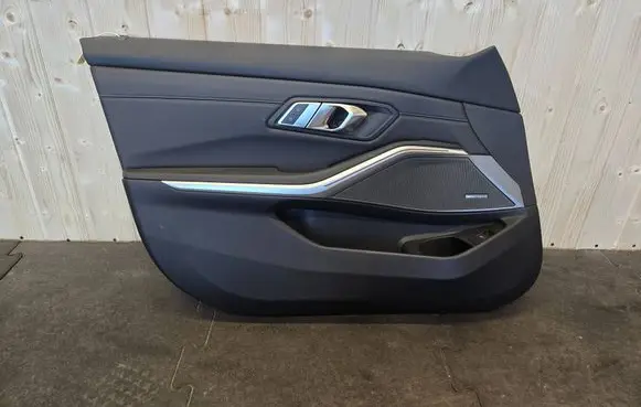 BMW 3 G20 G21 Front door card panel trim 